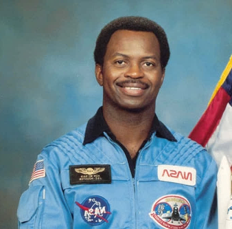 Ronald Erwin McNair